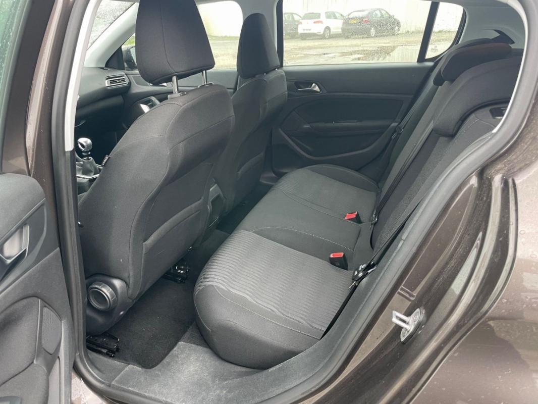 Peugeot 308 1.6 THP 125 ch BVM6 Active