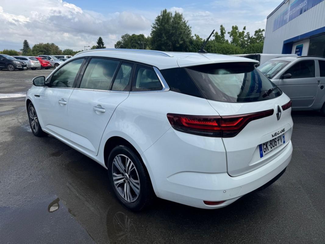 Renault M&eacute;gane Estate IV Blue dCi 115 EDC Evolution