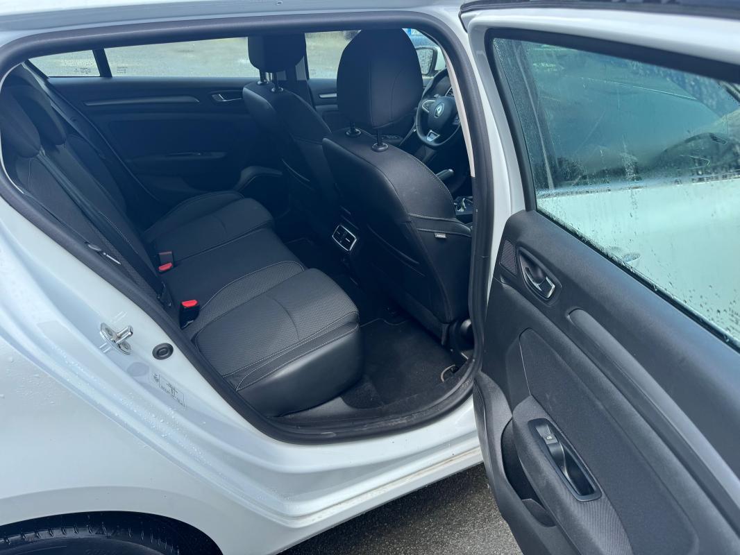 Renault M&eacute;gane Estate IV Blue dCi 115 EDC Evolution