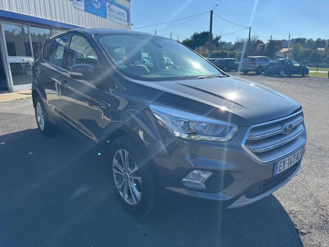 Ford Kuga 1.5 TDCi 120 S&S 4x2 Powershift Titanium Business