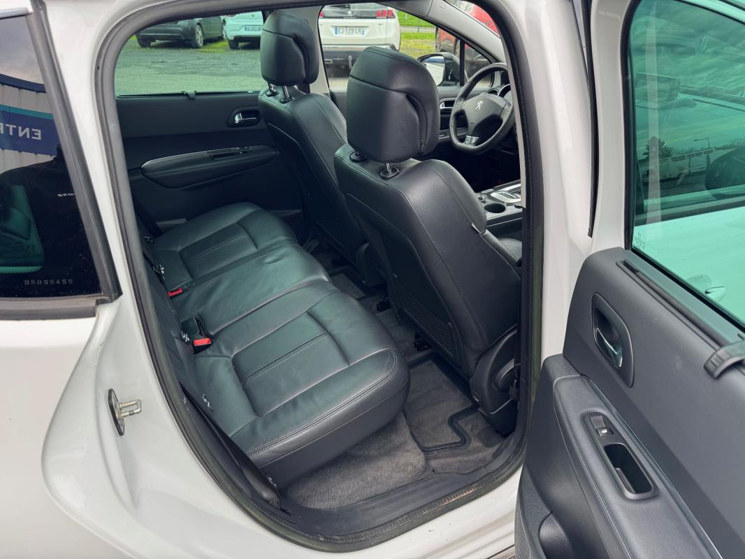 Peugeot 3008 HYbrid4 2.0 HDi 163ch FAP BMP6 + Electric 37ch