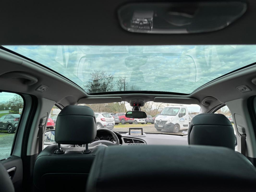 Peugeot 3008 HYbrid4 2.0 HDi 163ch FAP BMP6 + Electric 37ch