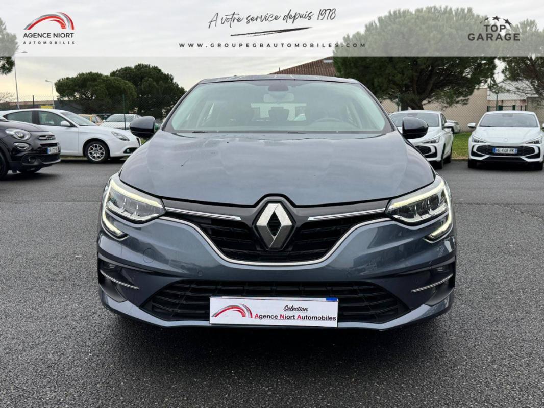 Renault M&eacute;gane IV Berline evolution Blue dCi 115 EDC 5 portes (juil. 2023) (co2 120)