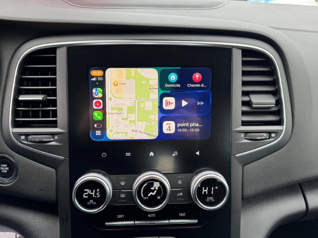 Renault M&eacute;gane IV Berline Blue dCi 115 EDC Evolution