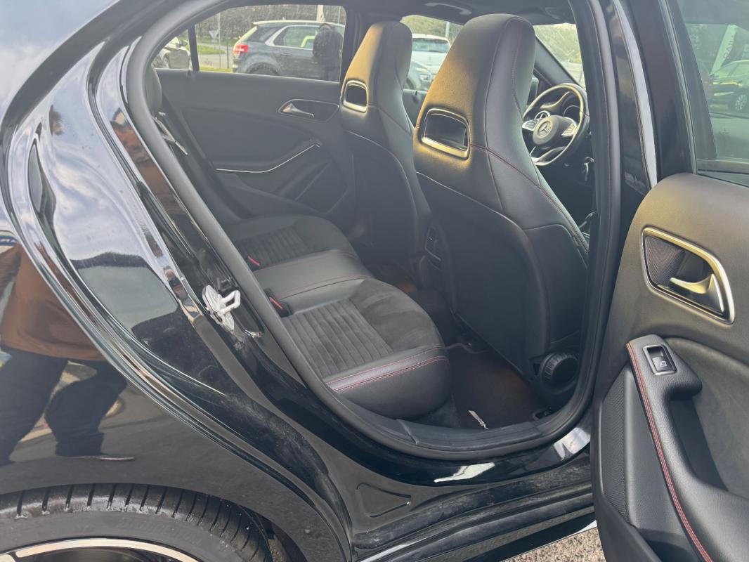 Mercedes Classe A 220 d 7G-DCT 4-Matic Fascination