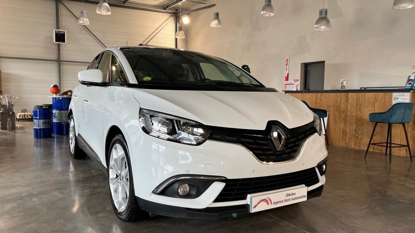 Renault Sc&eacute;nic IV BUSINESS Blue dCi 120