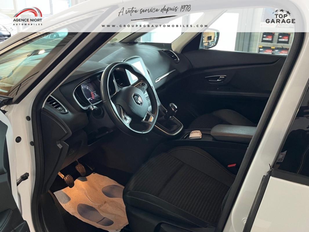 Renault Sc&eacute;nic IV BUSINESS Blue dCi 120