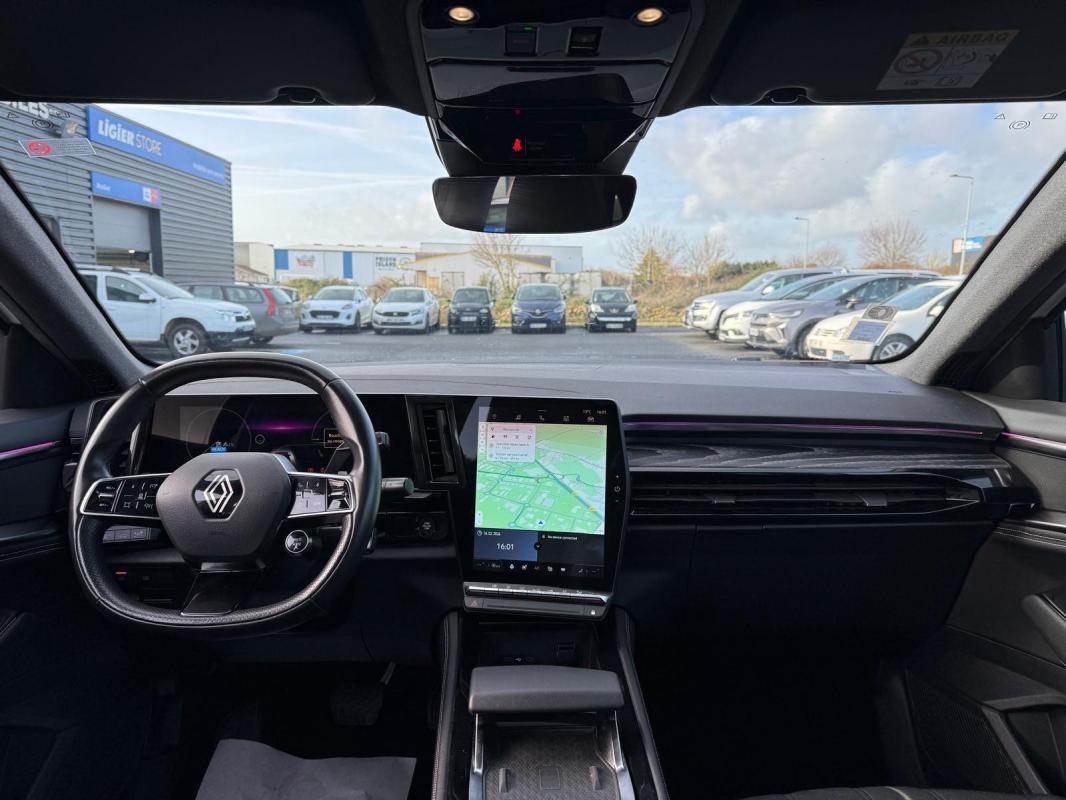 Renault Austral E-Tech hybrid 200 Iconic