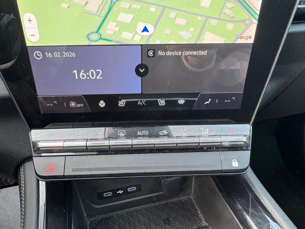 Renault Austral E-Tech hybrid 200 Iconic