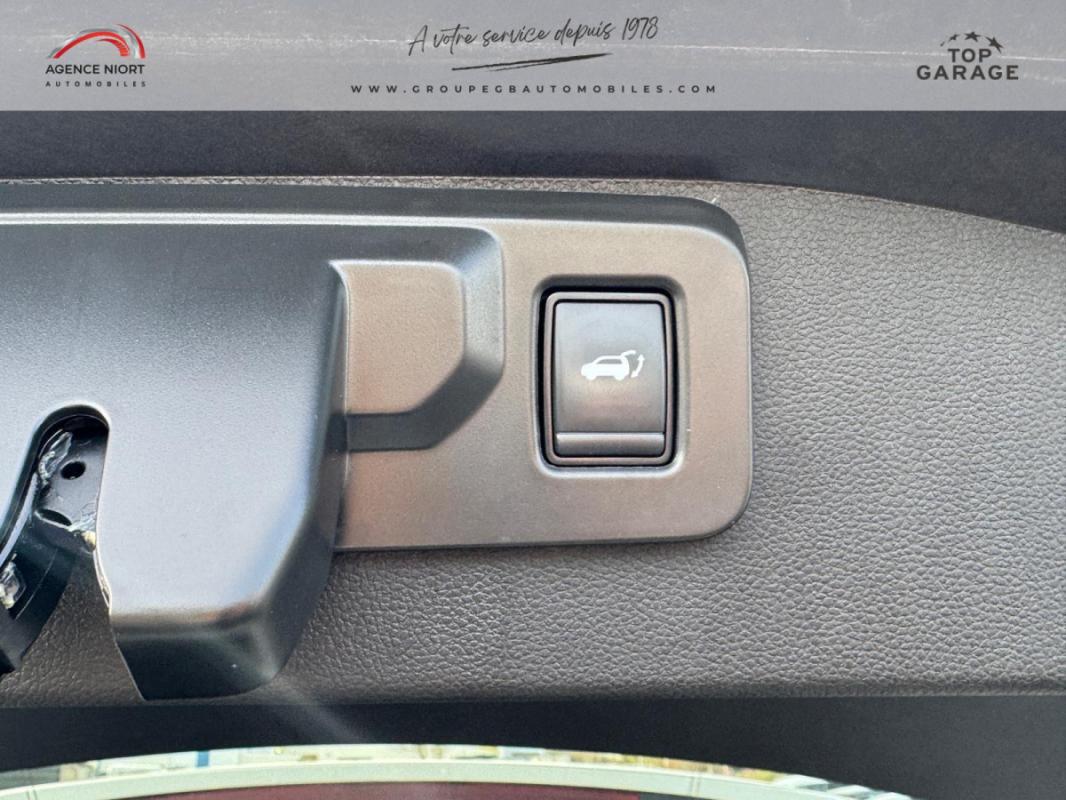 Renault Austral E-Tech hybrid 200 Iconic - Toit panoramique